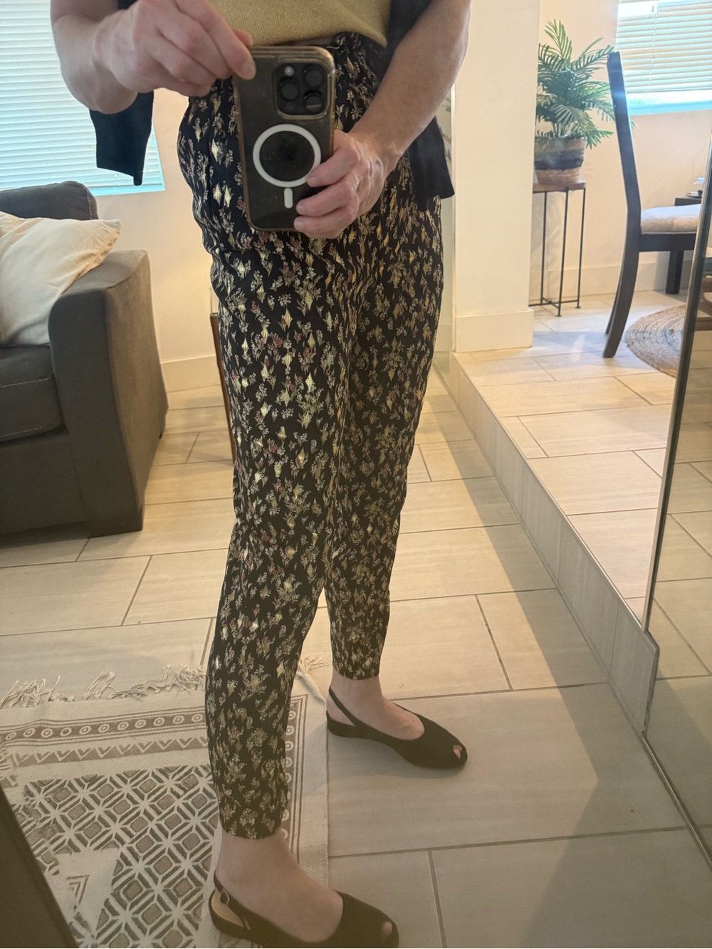 Sabina Musayev Black & Gold Floral Slim Ankle Pants Size XS